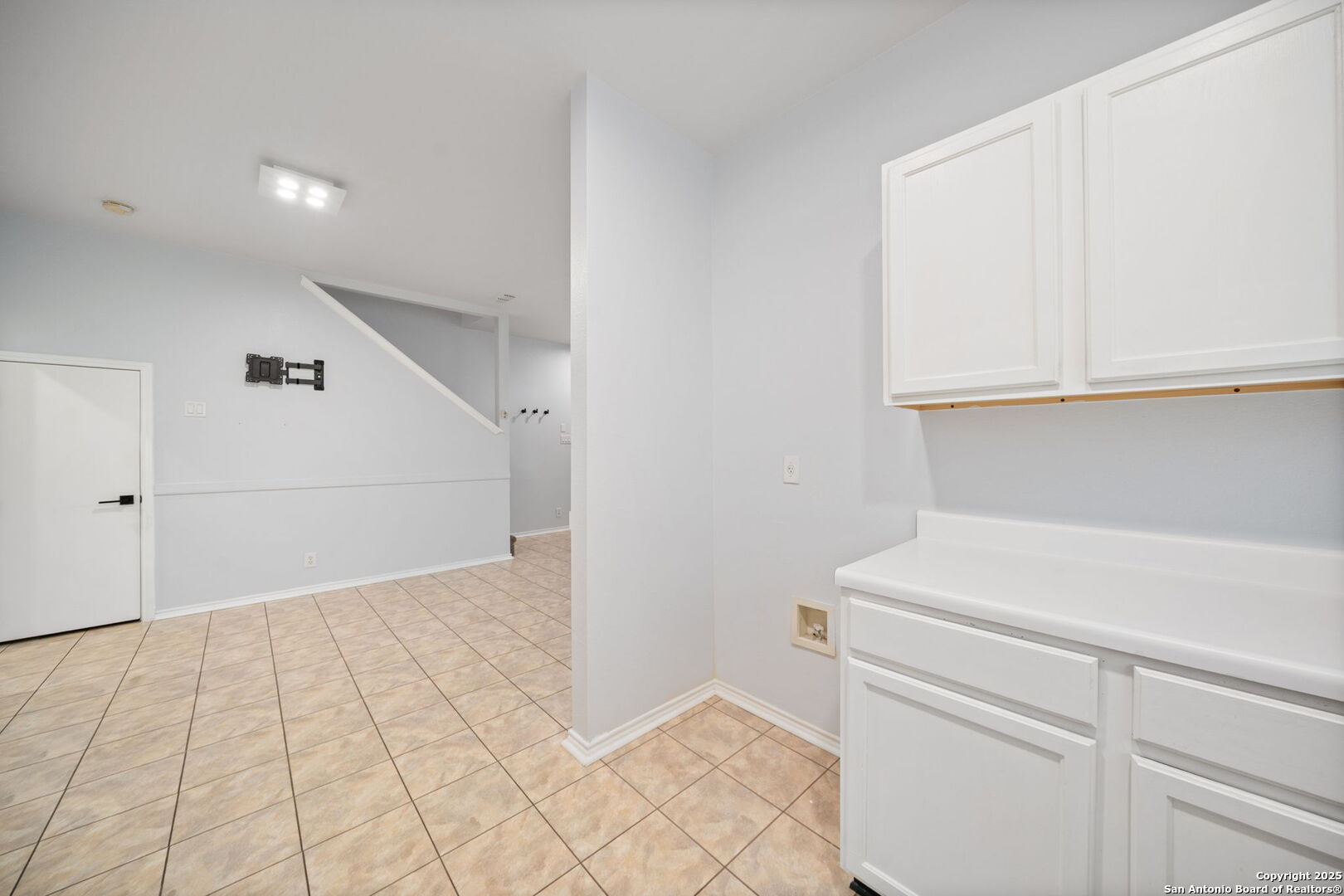 2723 Crown Arbor San Antonio TX 78251