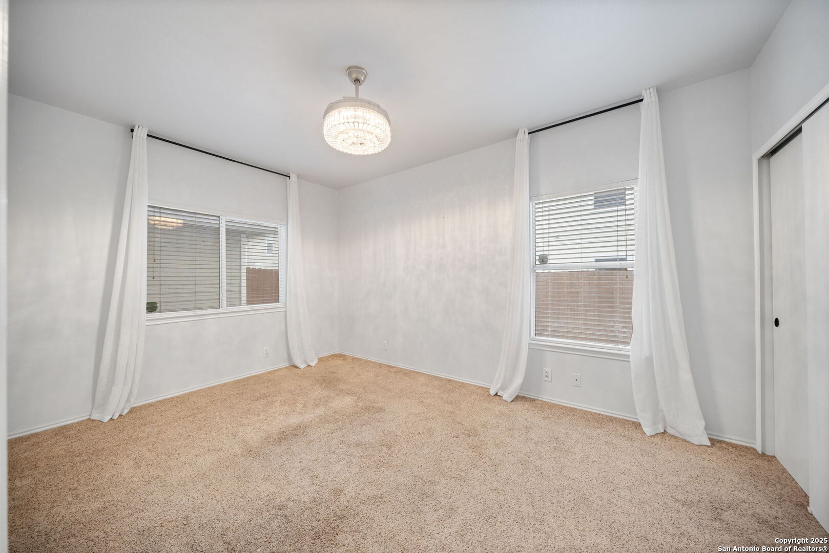 2723 Crown Arbor San Antonio TX 78251