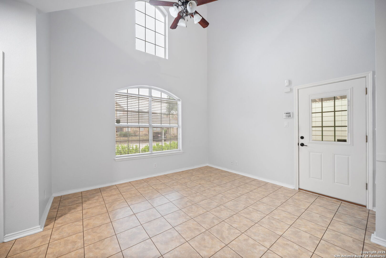 2723 Crown Arbor San Antonio TX 78251