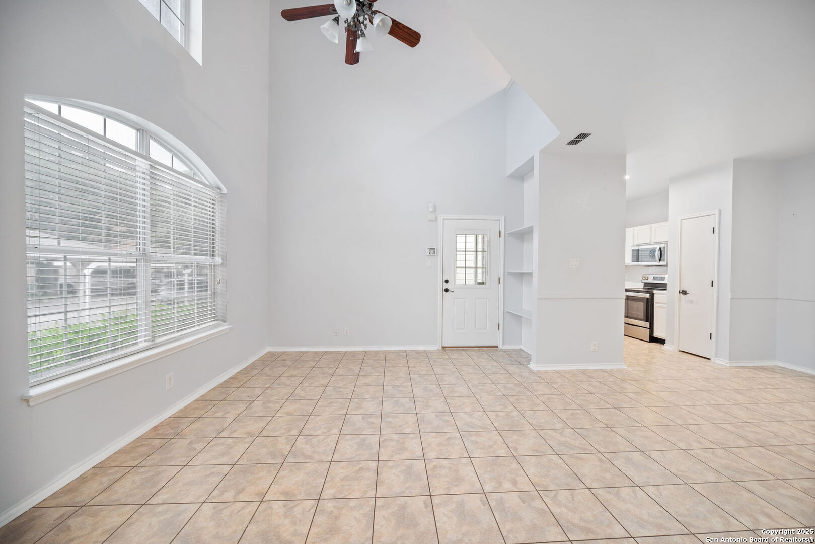 2723 Crown Arbor San Antonio TX 78251