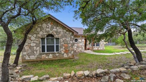 2216 Hornsby Spring Branch TX 78070