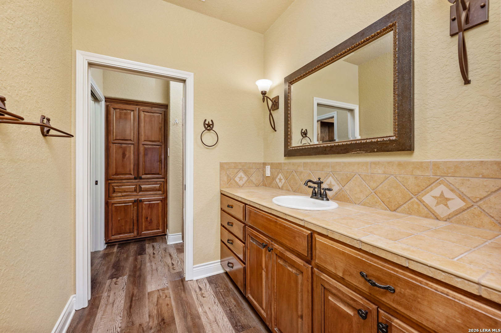 16227 San Cayetano Helotes TX 78023