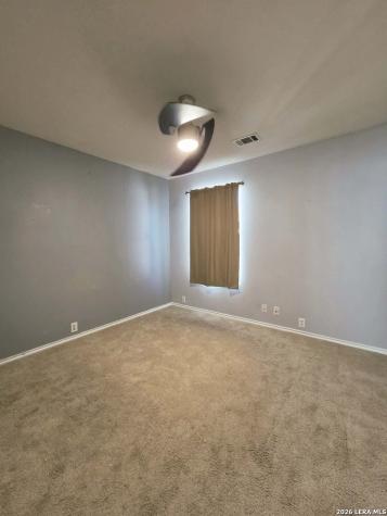 5124 Knollwood Schertz TX 78108