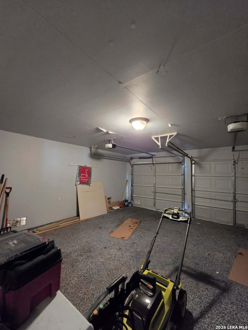 5124 Knollwood Schertz TX 78108