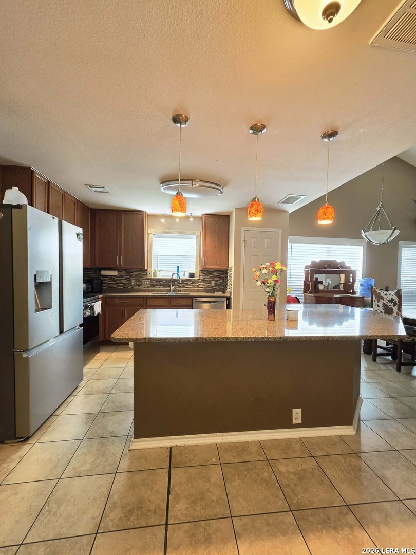 5124 Knollwood Schertz TX 78108