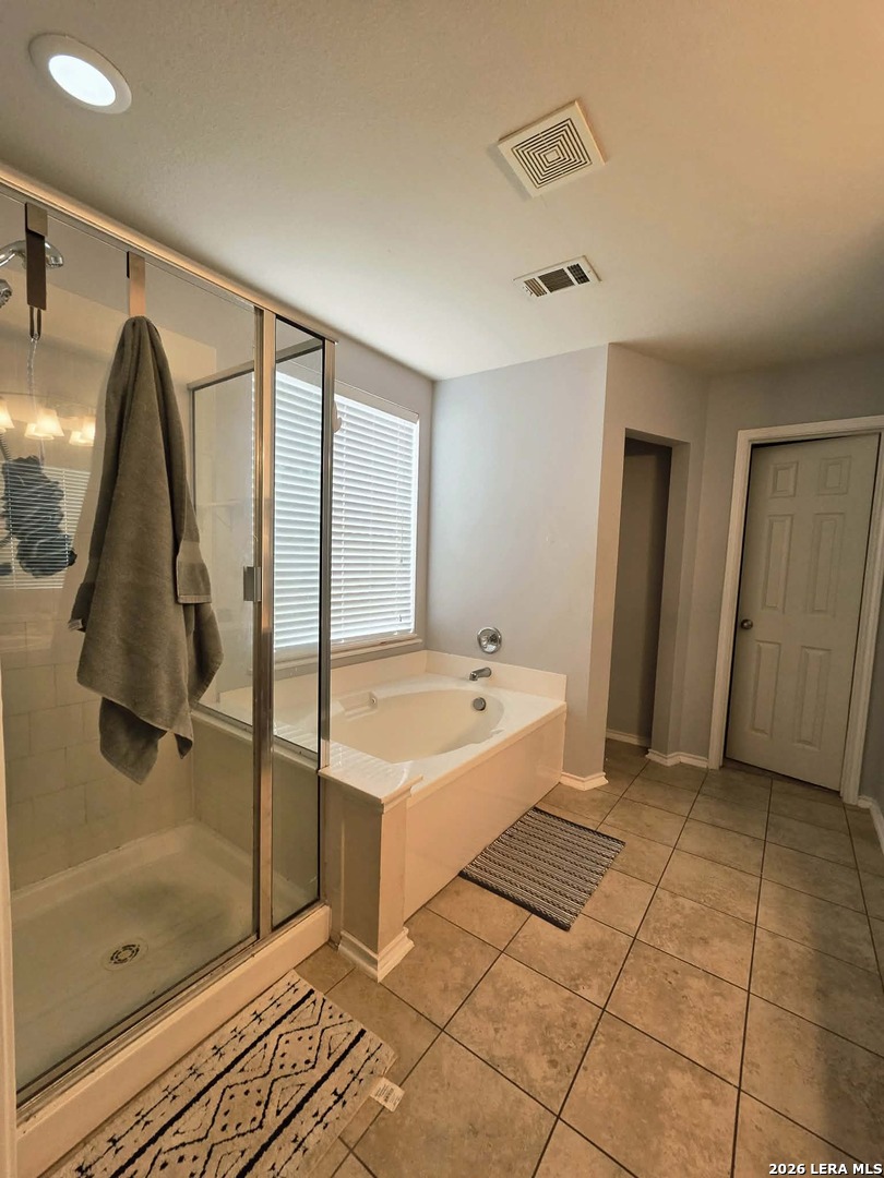 5124 Knollwood Schertz TX 78108