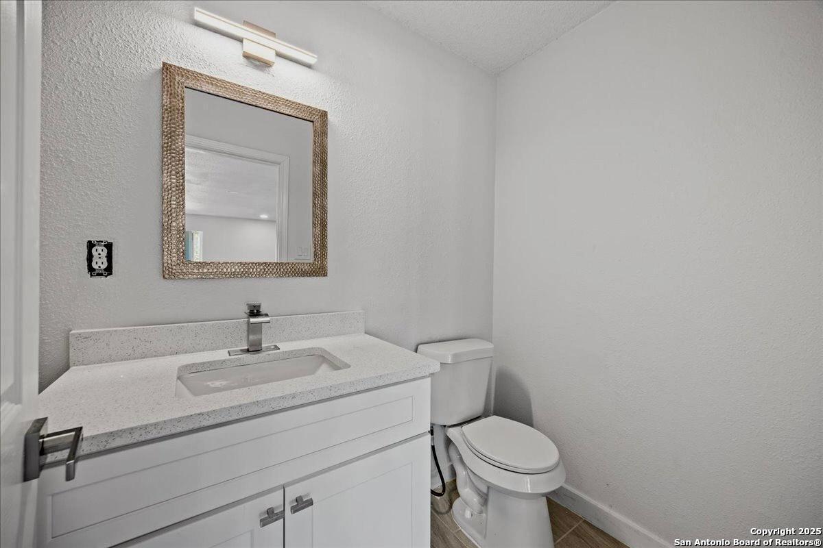 5027 Creekmoor Drive San Antonio TX 78220