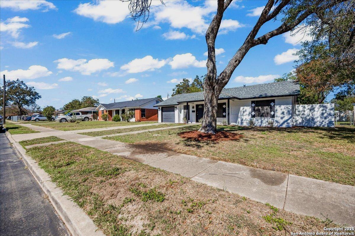 5027 Creekmoor Drive San Antonio TX 78220