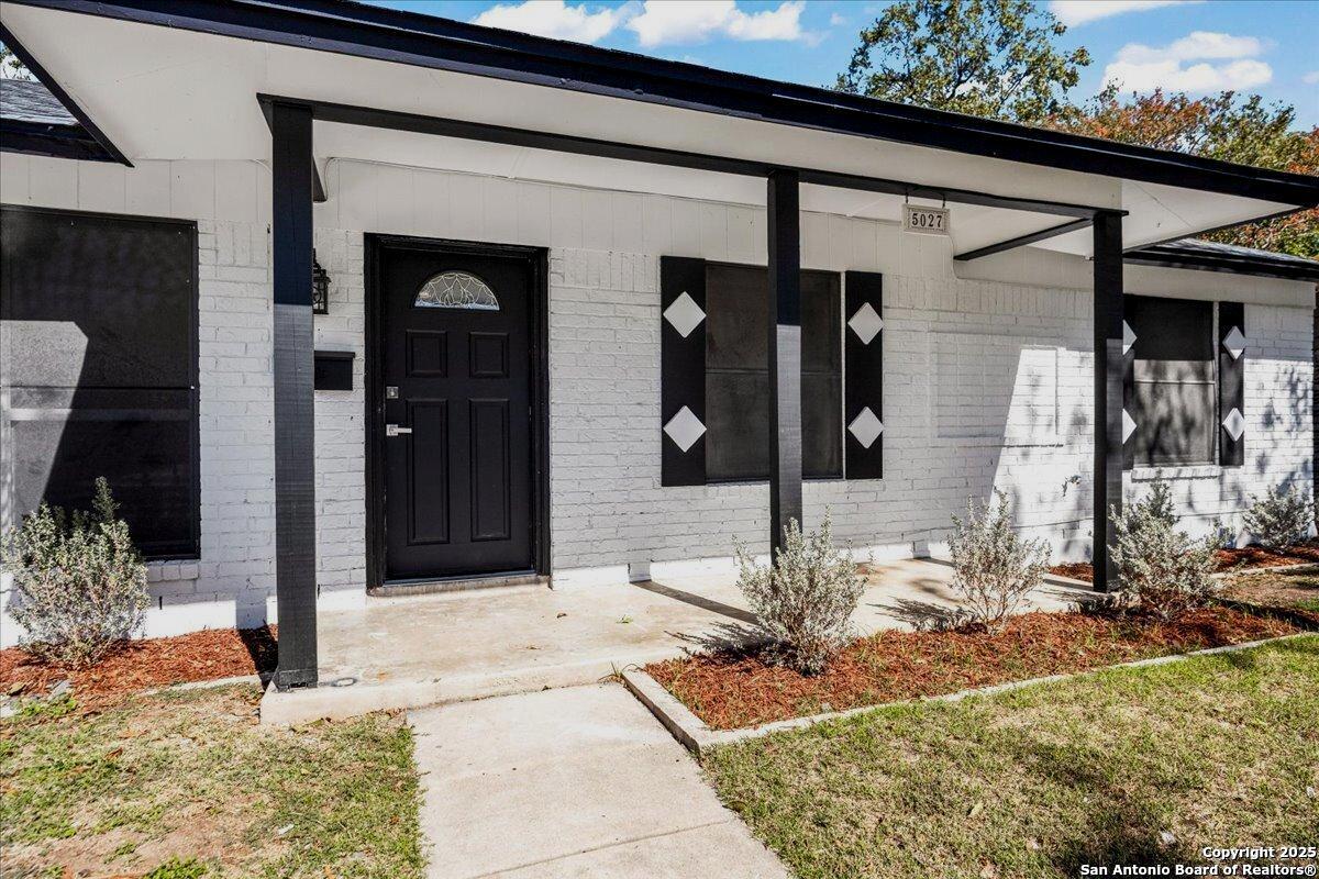5027 Creekmoor Drive San Antonio TX 78220