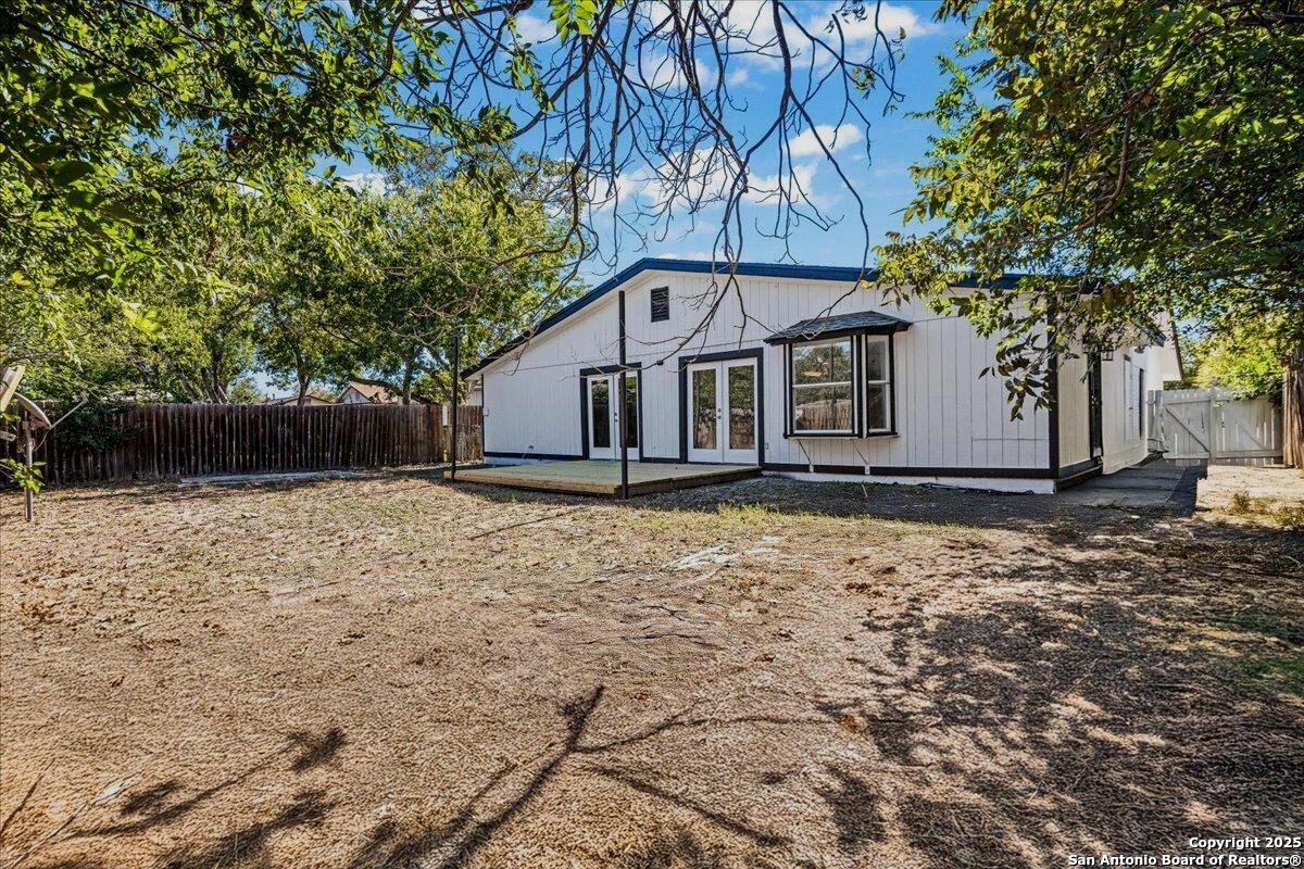 5027 Creekmoor Drive San Antonio TX 78220