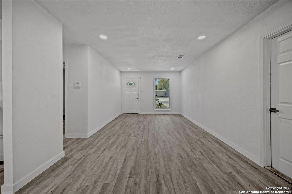 5027 Creekmoor Drive San Antonio TX 78220