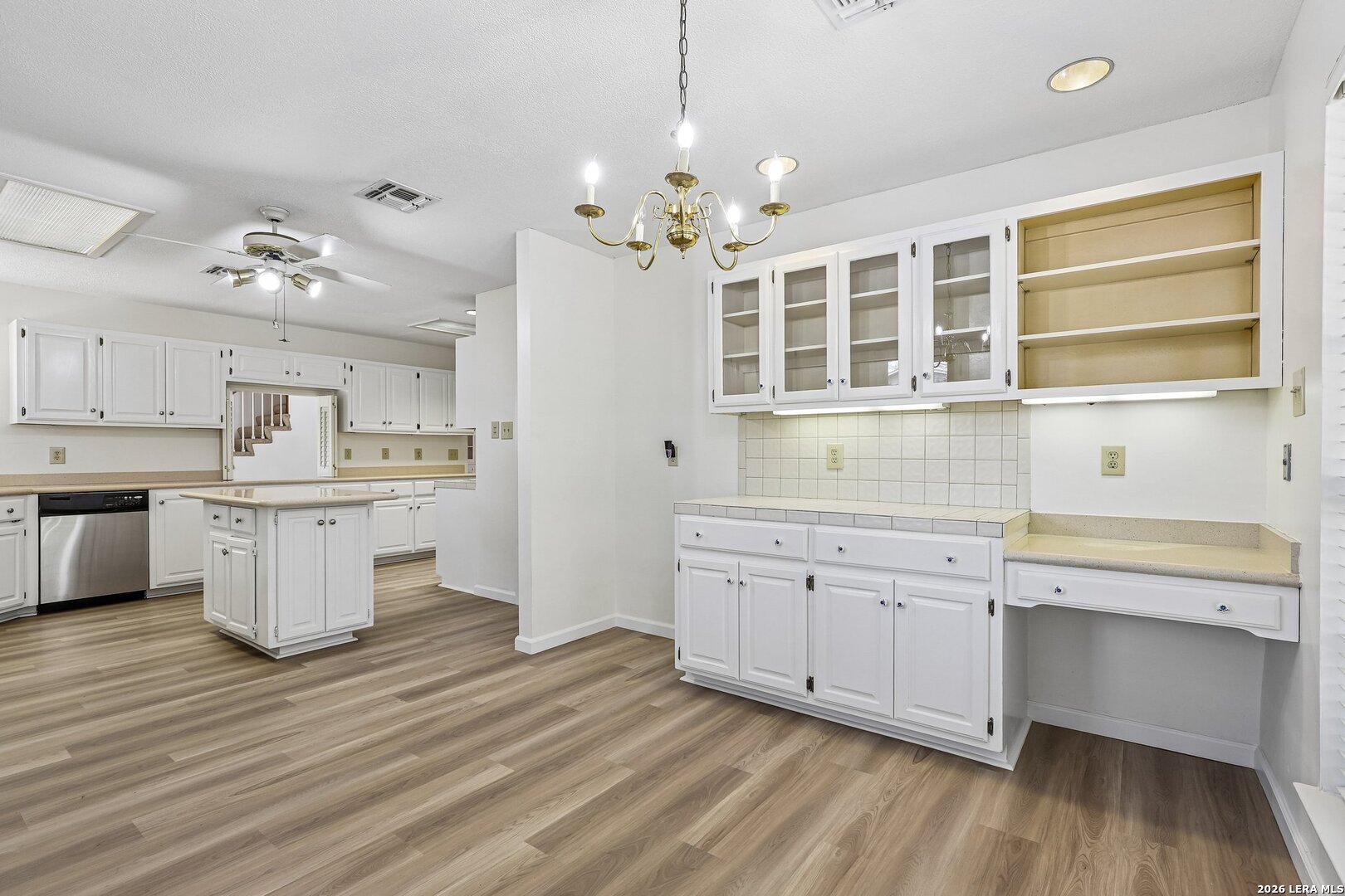 3515 Red Oak San Antonio TX 78230
