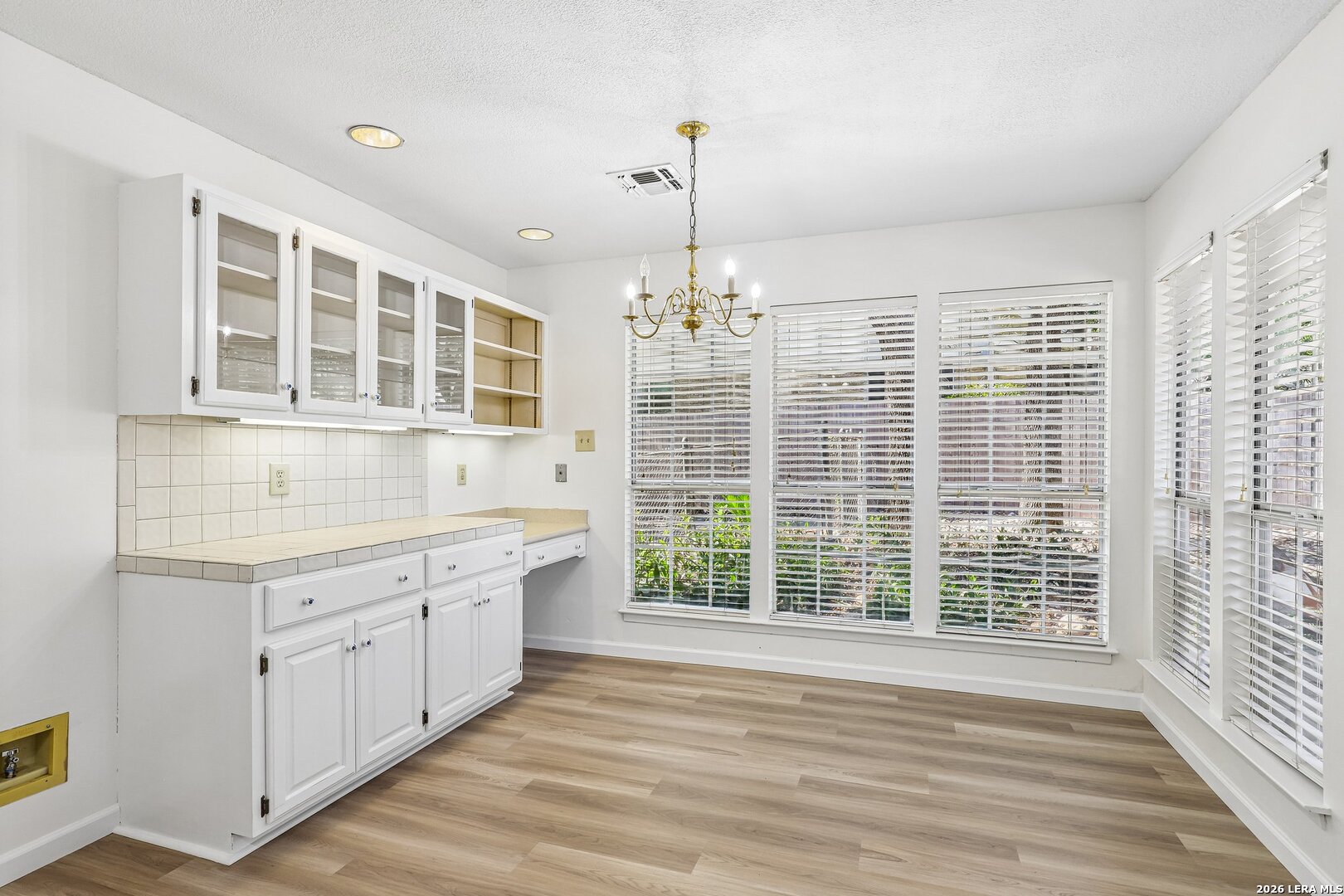 3515 Red Oak San Antonio TX 78230