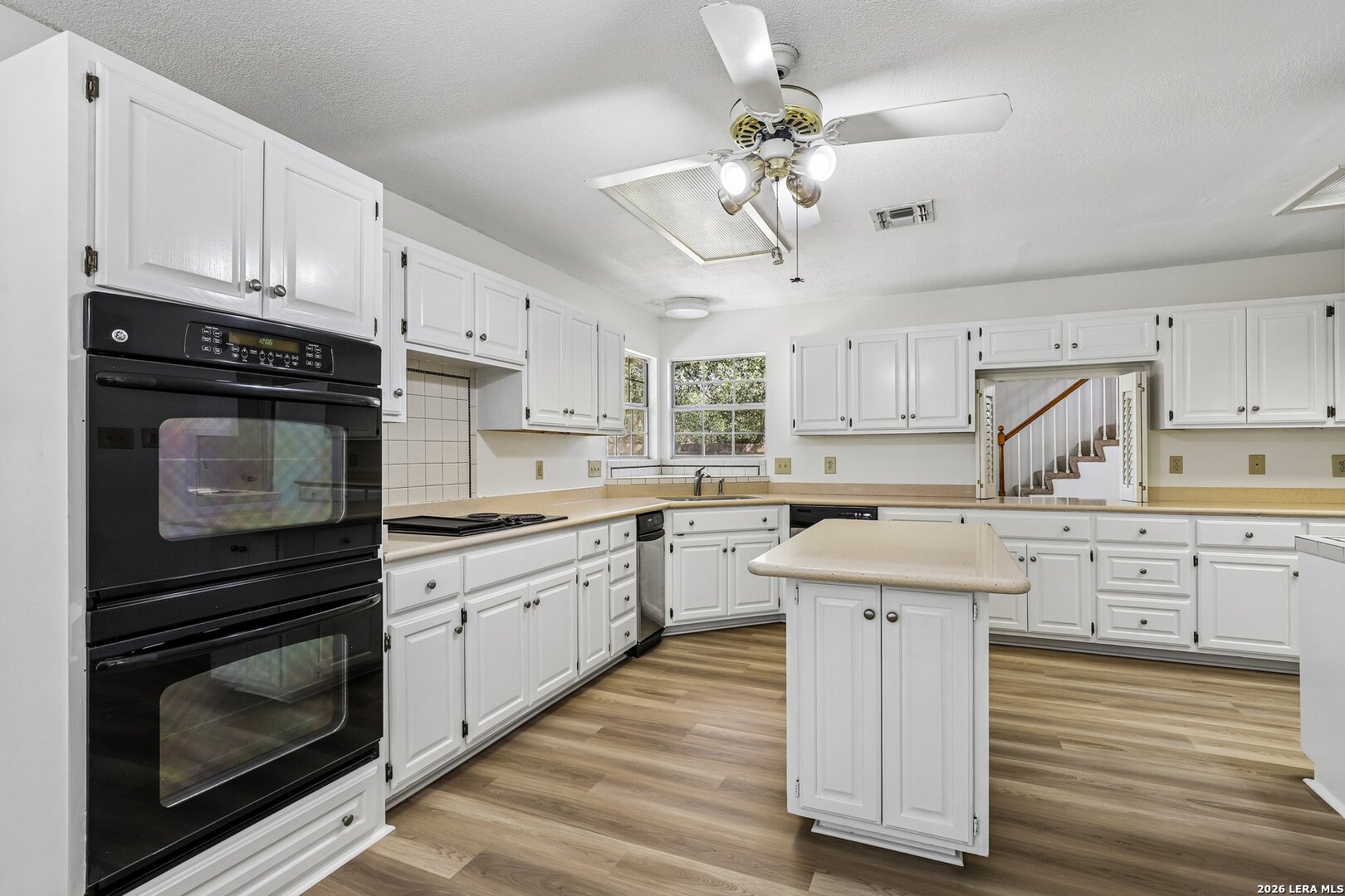 3515 Red Oak San Antonio TX 78230