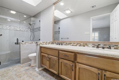 1835 Shoal Run San Antonio TX 78232