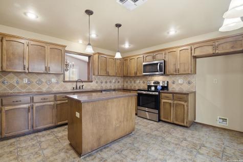 1835 Shoal Run San Antonio TX 78232