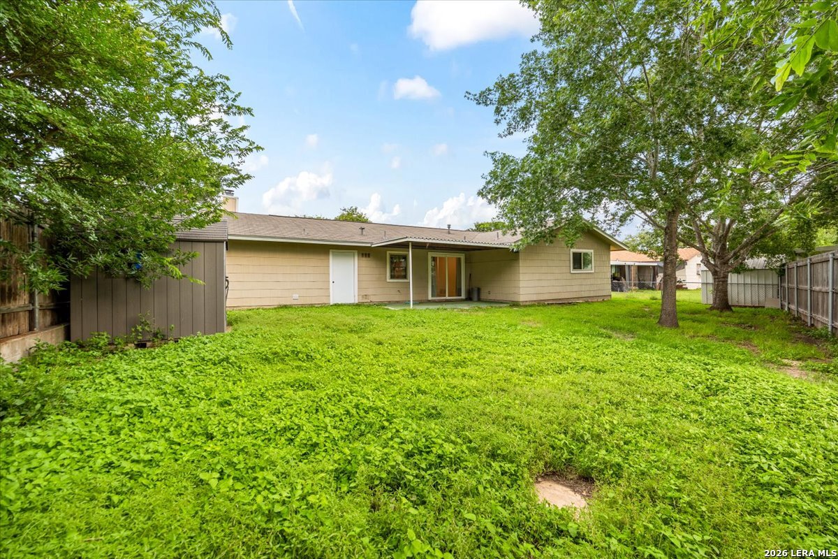 10703 Green Trail Drive San Antonio TX 78223