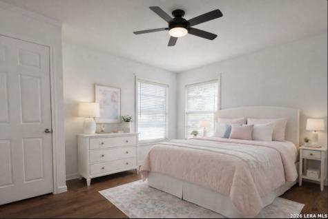 1001 Kathleen Pleasanton TX 78064