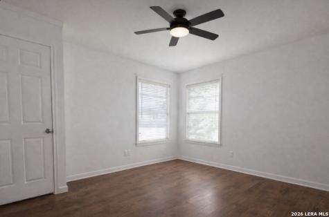 1001 Kathleen Pleasanton TX 78064