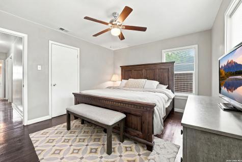 635 Olney Drive San Antonio TX 78209