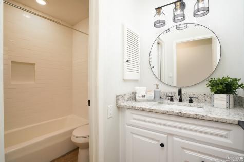 4226 Flint Hill Street San Antonio TX 78230