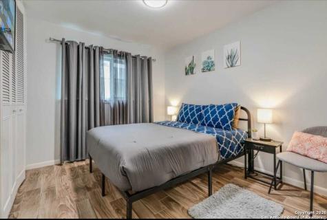 4226 Flint Hill Street San Antonio TX 78230