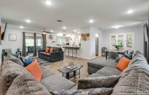 4226 Flint Hill Street San Antonio TX 78230