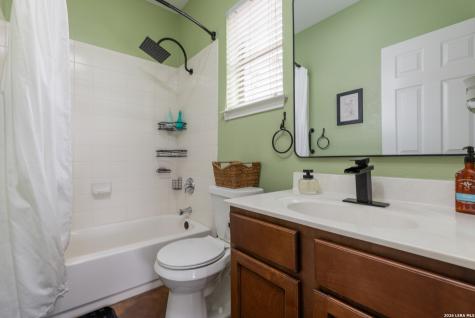 1235 Nicholas Manor San Antonio TX 78258