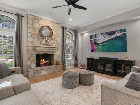 8638 Classic Oaks Lane San Antonio TX 78255