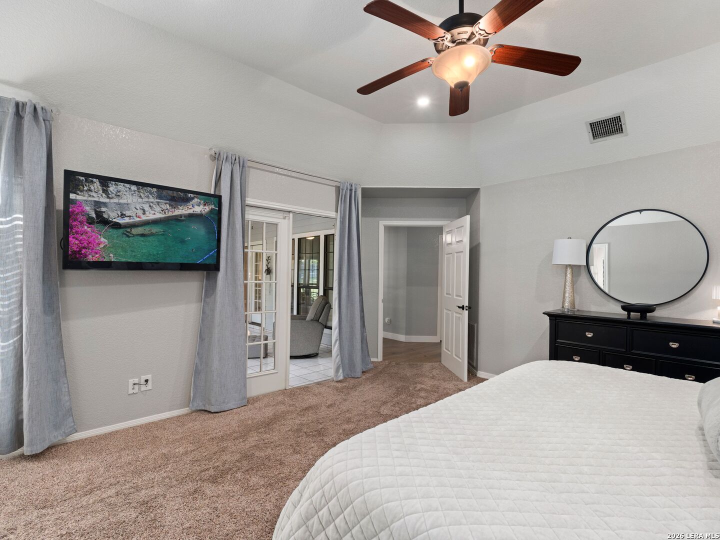 8638 Classic Oaks Lane San Antonio TX 78255