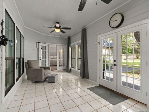 8638 Classic Oaks Lane San Antonio TX 78255