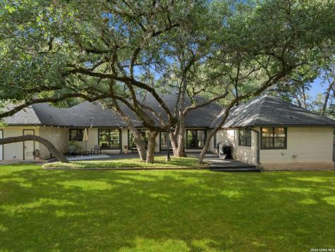 8638 Classic Oaks Lane San Antonio TX 78255