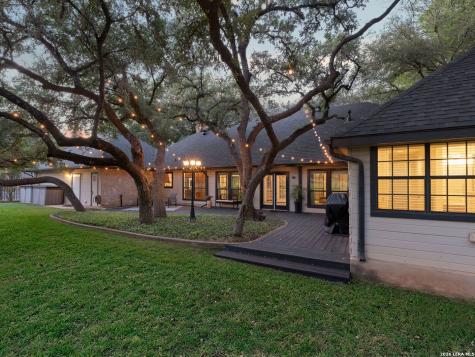 8638 Classic Oaks Lane San Antonio TX 78255
