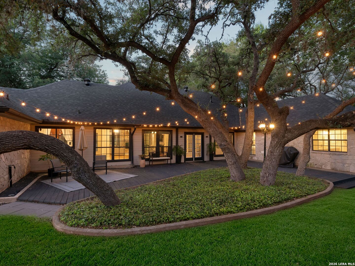 8638 Classic Oaks Lane San Antonio TX 78255