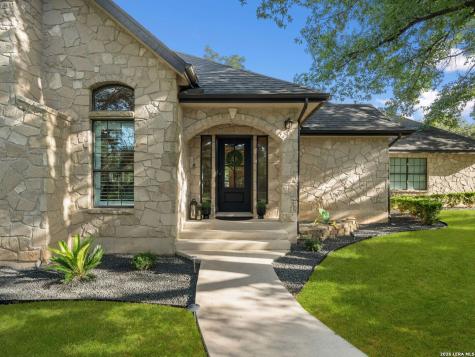 8638 Classic Oaks Lane San Antonio TX 78255