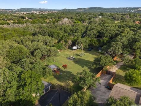 8638 Classic Oaks Lane San Antonio TX 78255