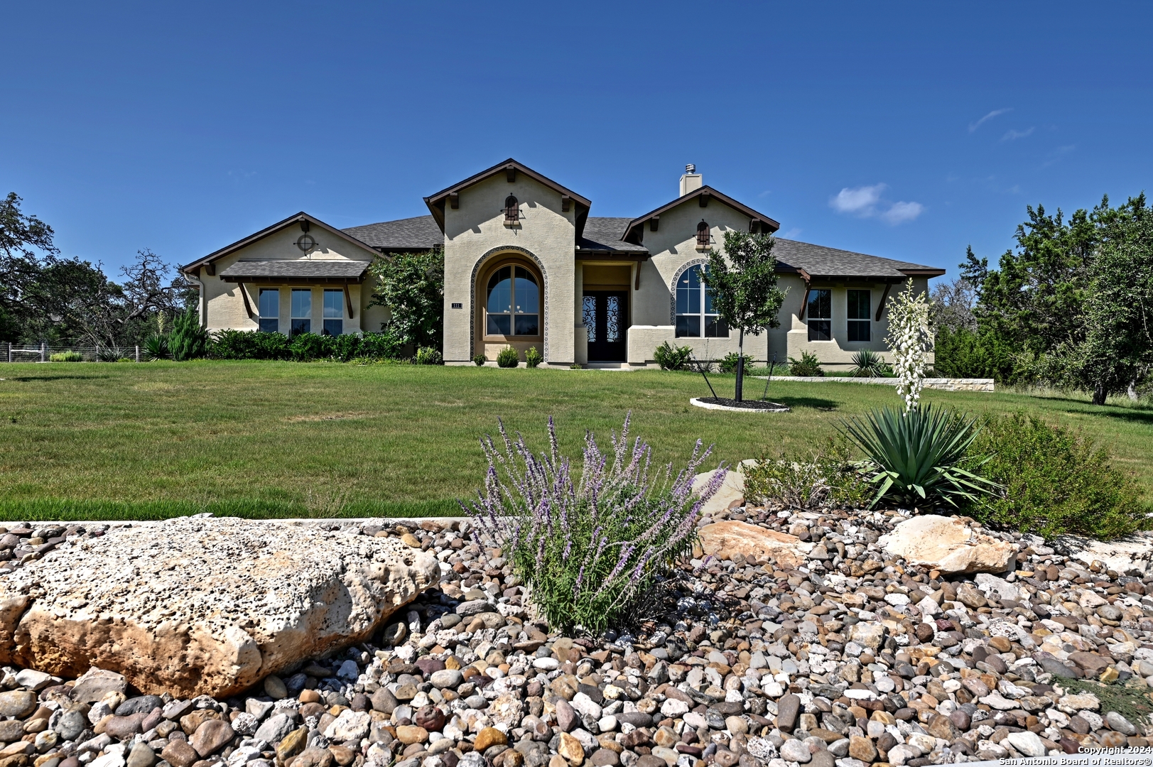 111 Madrone Trail Boerne TX 78006