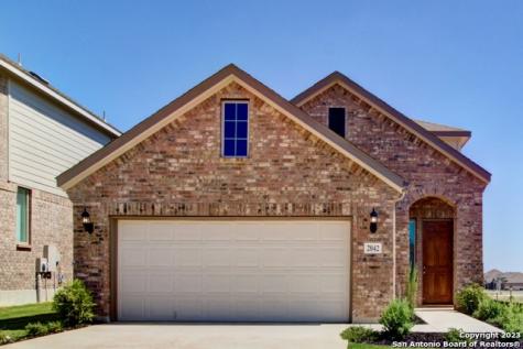2042 Flametree Avenue New Braunfels TX 78132