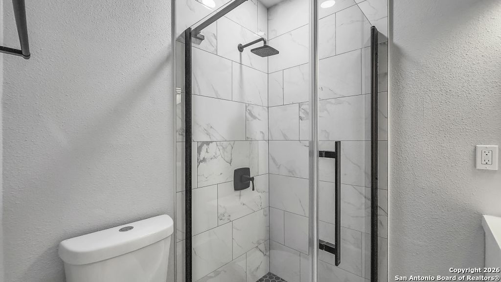 219 Saint James San Antonio TX 78202