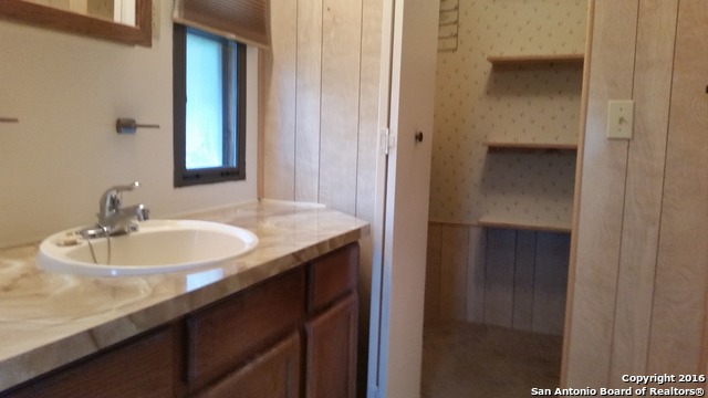 8434 Braewick Drive San Antonio TX 78239