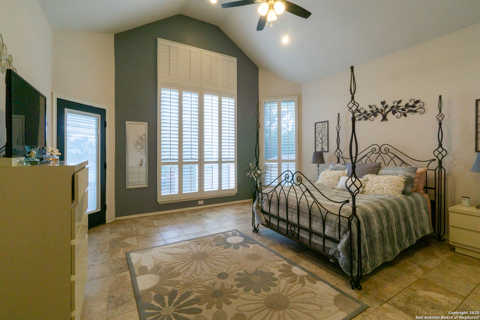 610 Mello Oak San Antonio TX 78258