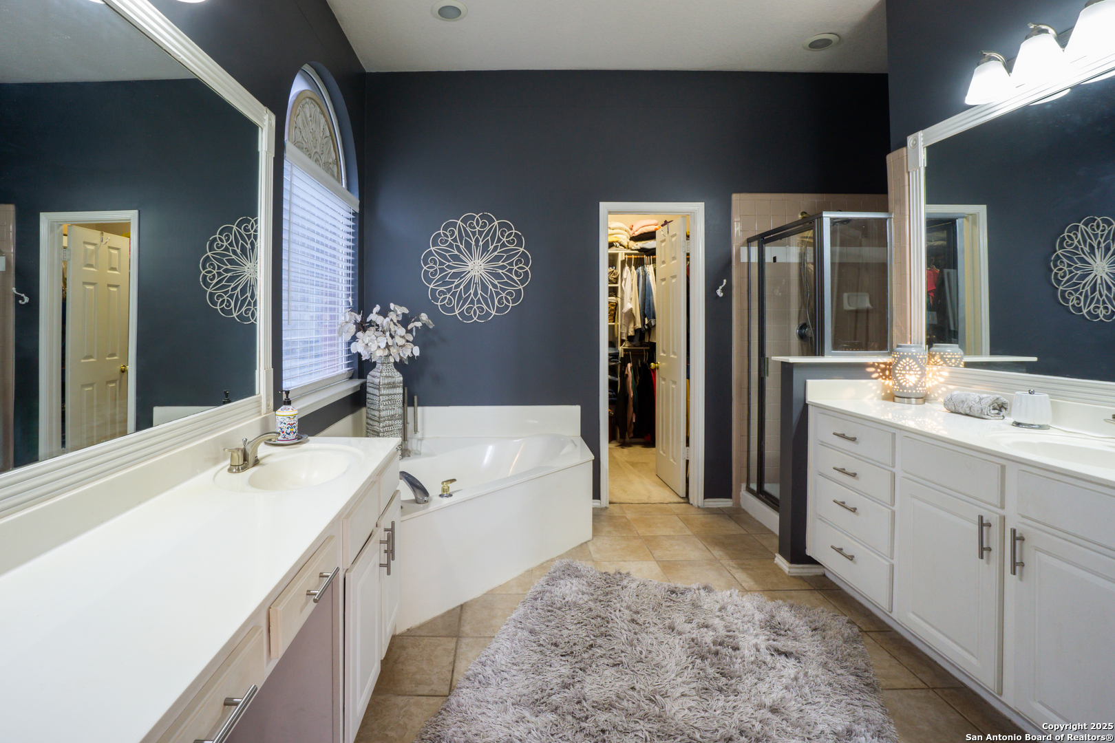 610 Mello Oak San Antonio TX 78258