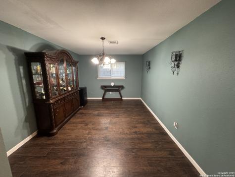101 Ghent Place Portland TX 78374