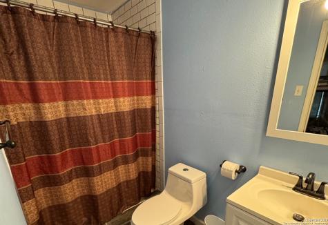 101 Ghent Place Portland TX 78374