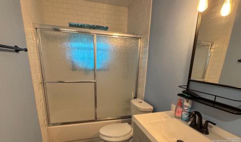 101 Ghent Place Portland TX 78374