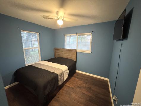 101 Ghent Place Portland TX 78374