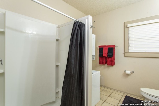 1633 W Kings Highway San Antonio TX 78201