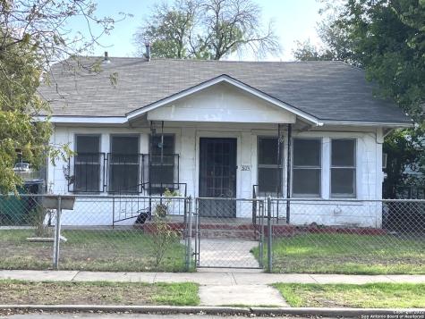 304 Barrett Avenue San Antonio TX 78214