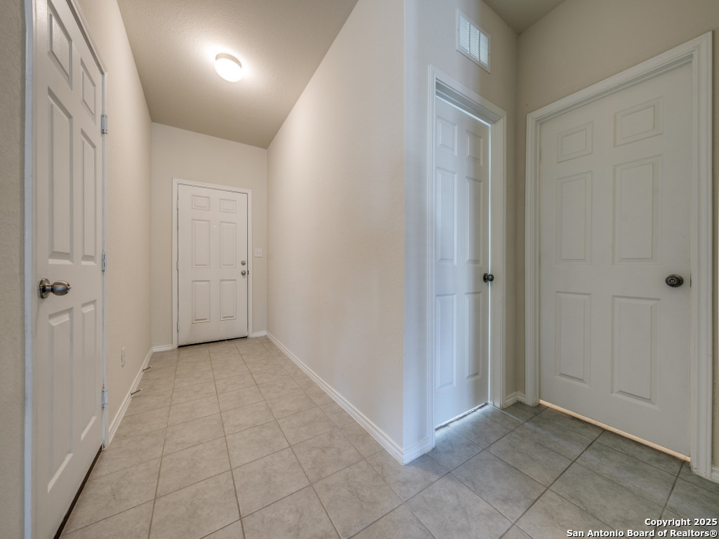 7813 Sycamore Hills Boerne TX 78015