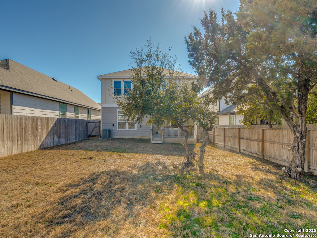 7813 Sycamore Hills Boerne TX 78015